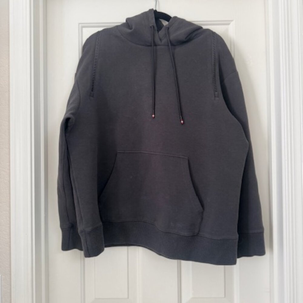 Wilson Triple Threat Hoodie Sweatshirt, EUC Large Black Zippered